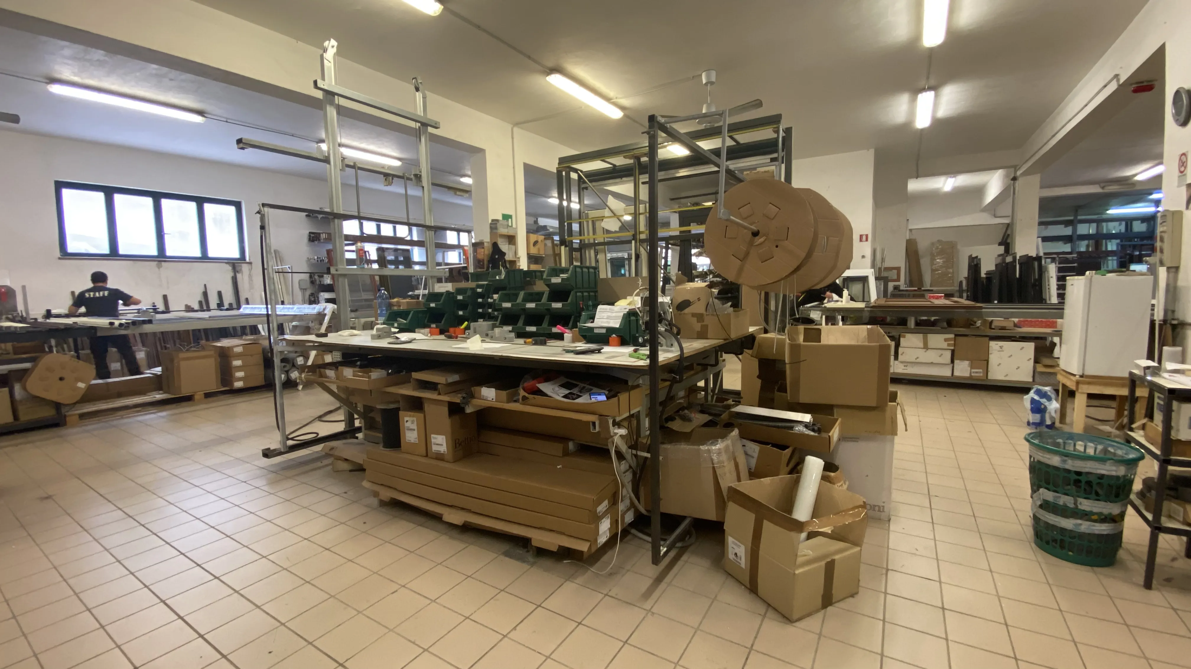 Assemblaggio serramenti